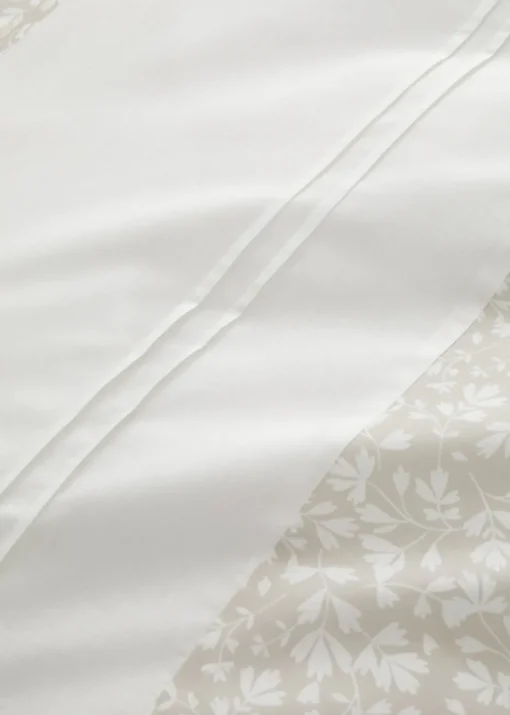 Dreams & Drapes Decorative Tess Natural Duvet Cover Set