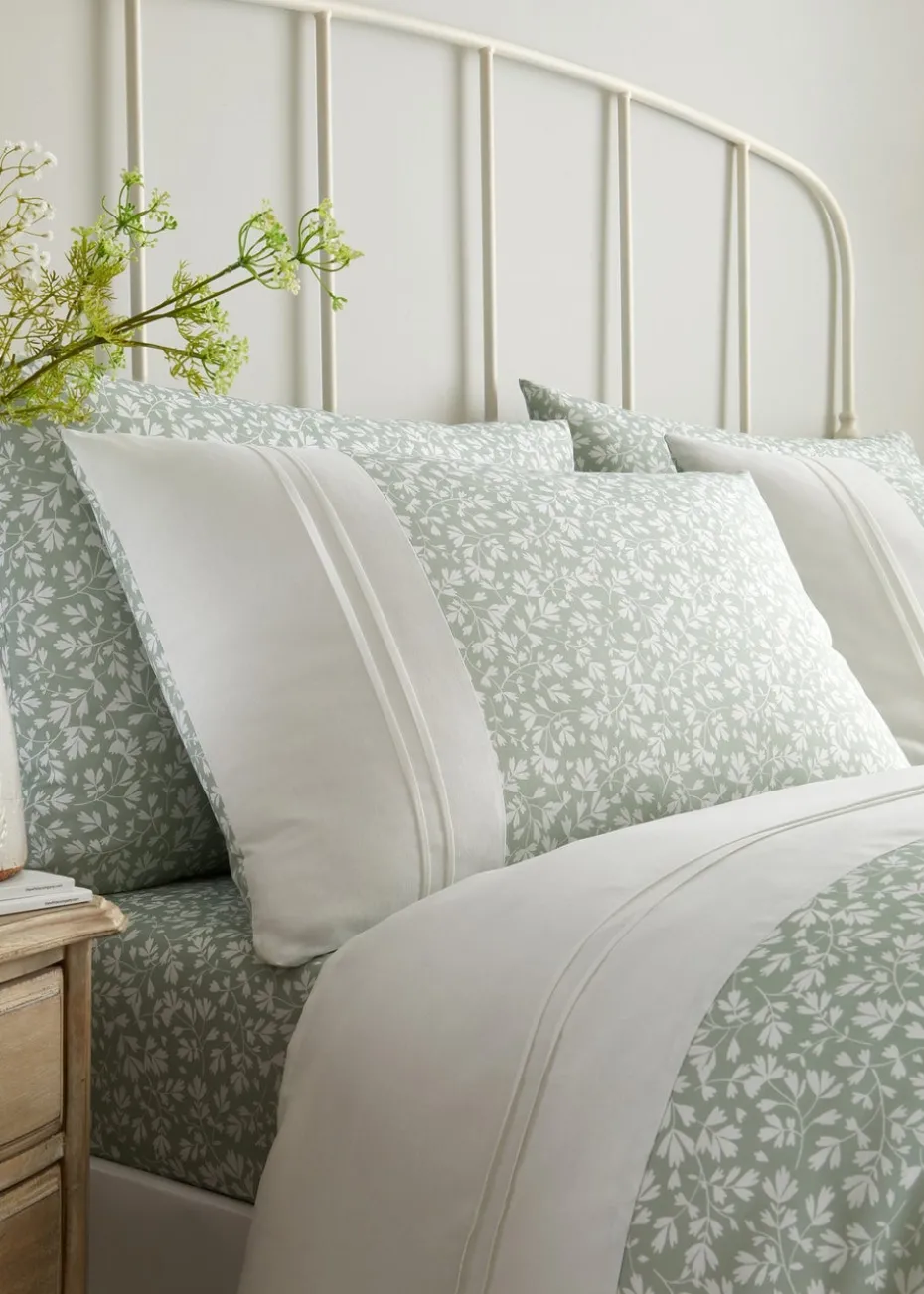 Dreams & Drapes Decorative Tess Green Duvet Cover Set