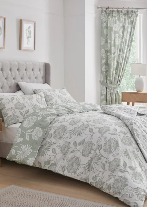 Dreams & Drapes Design Chrysanthemum Green Duvet Cover Set