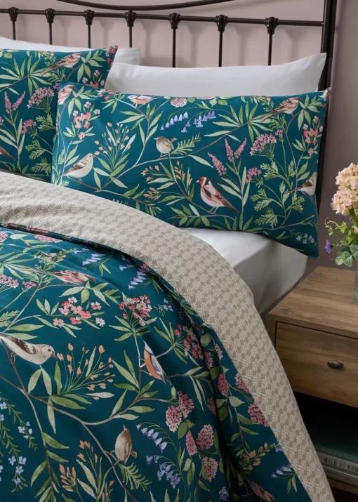 Dreams & Drapes Design Caraway Green Reversible Duvet Cover Set
