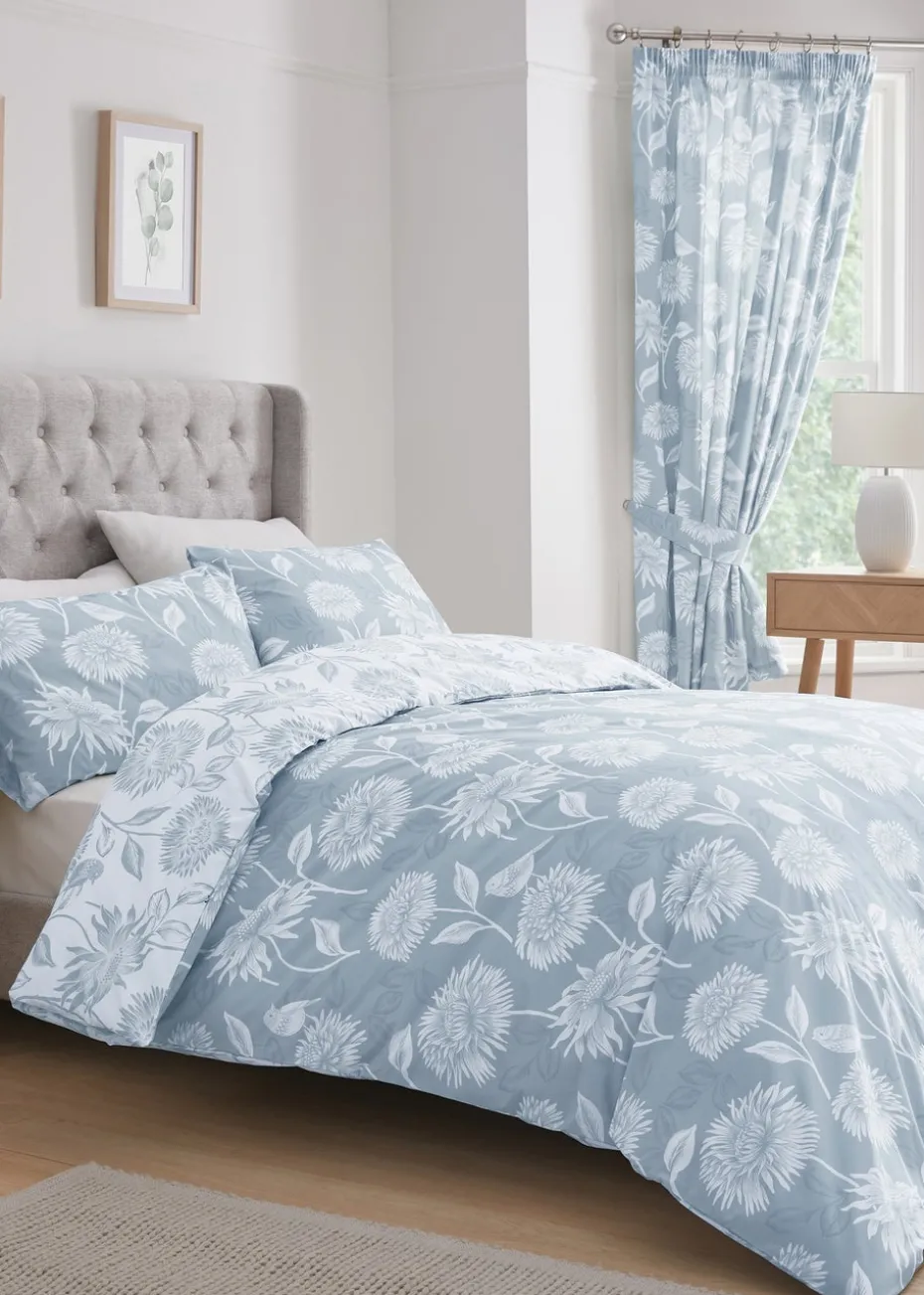 Dreams & Drapes Design Chrysanthemum Blue Duvet Cover Set