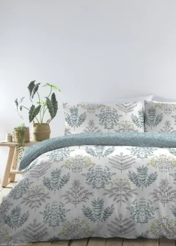 Dreams & Drapes Emily Duvet Set