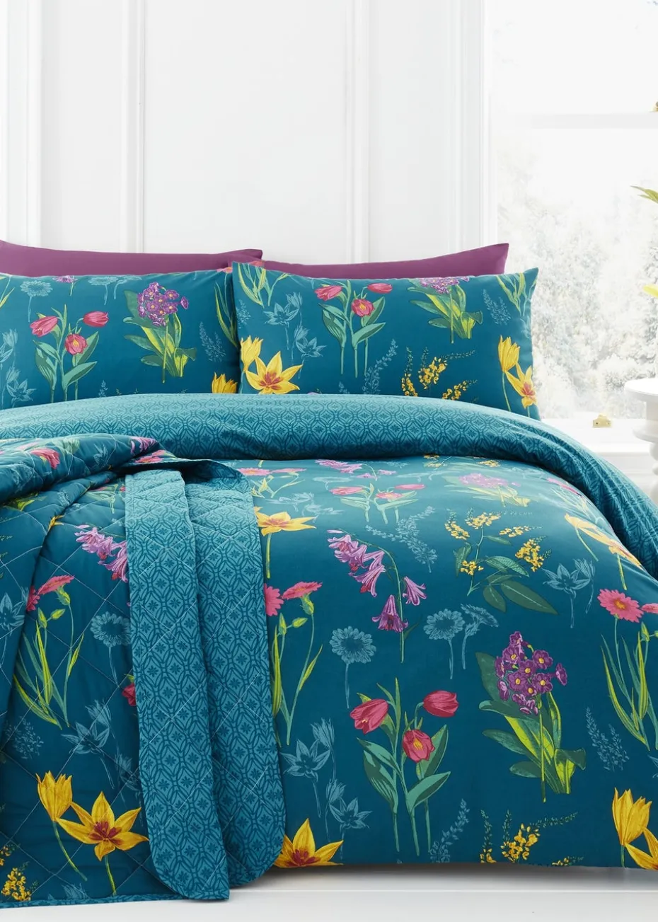 Dreams & Drapes Ingrid Blue Duvet Cover Set