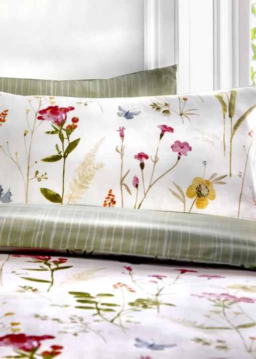 Dreams & Drapes Spring Glade Duvet Cover