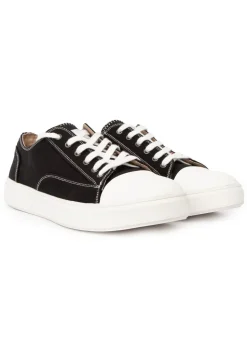 Duck & Cover Black Nesta Trainers