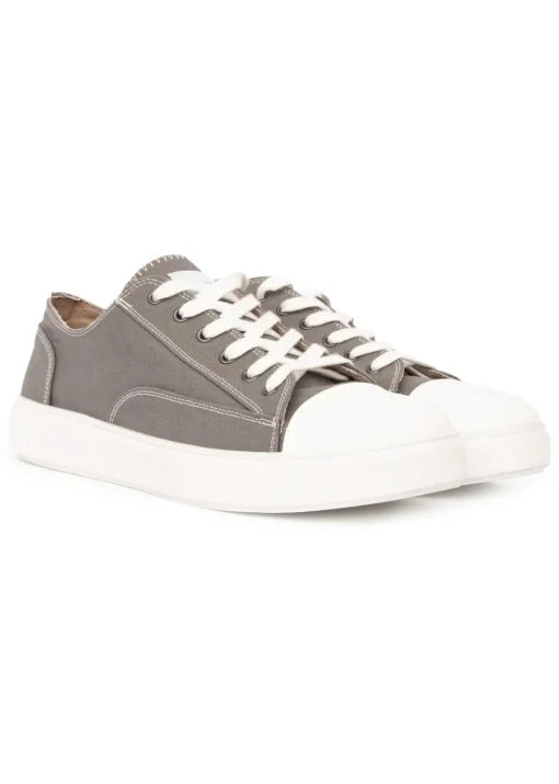 Duck & Cover Grey Nesta Trainers