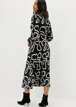 Et Vous Black Plisse Wiggle Print Midi Dress