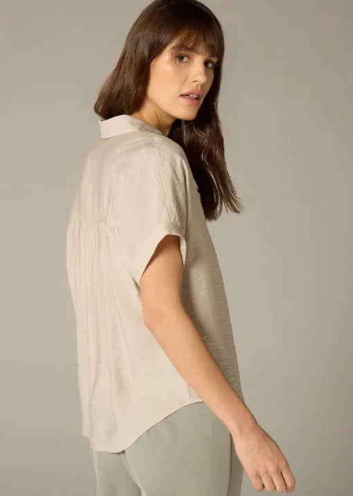Et Vous Stone Airflow Collared V-Neck Blouse