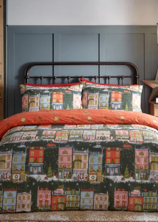 furn. Christmas Spirit Festive Reversible Duvet Cover Set