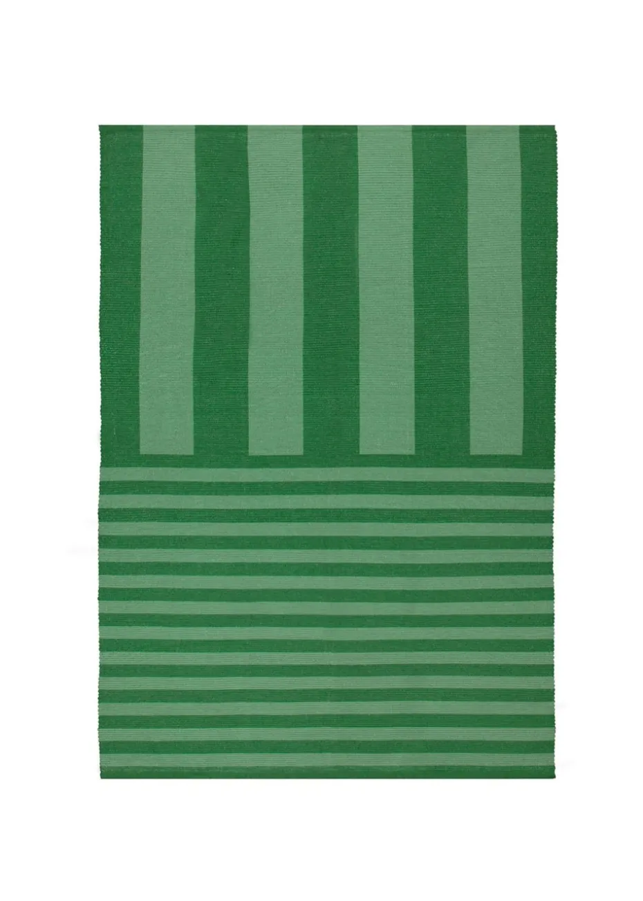 furn. Green Deck Stripe Printed Indoor/Outdoor Rug