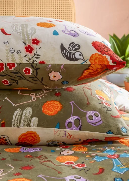 furn. La Vida Festive Reversible Duvet Cover Set