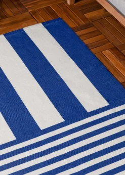 furn. Navy/White Deck Stripe Printed Indoor/Outdoor Rug