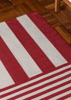 furn. Red Deck Stripe Printed Indoor/Outdoor Rug