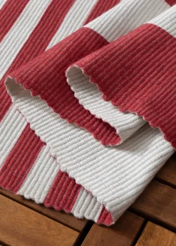 furn. Red Deck Stripe Printed Indoor/Outdoor Rug