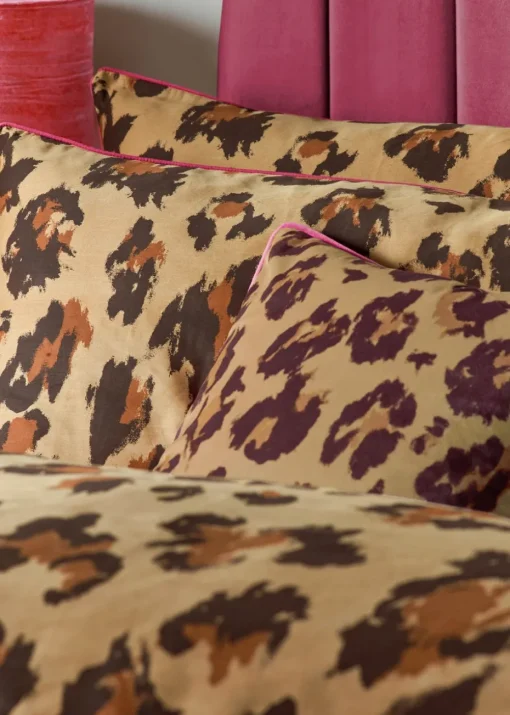 furn. True Leopard Printed Duvet Cover Set
