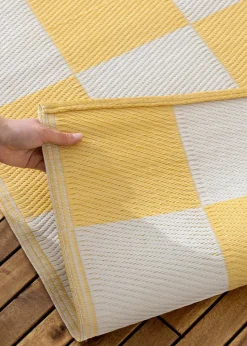 furn. Yellow Checkerboard Recycled Outdoor Rug
