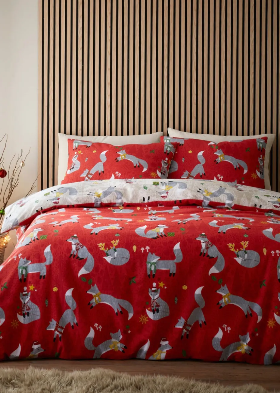 Fusion Christmas Foraging Fox Duvet Cover Set