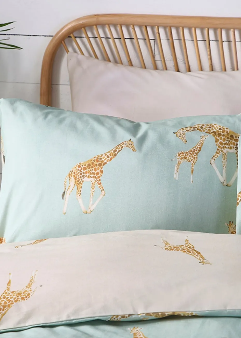 Fusion Milo Giraffe Blue Reversible Duvet Cover Set