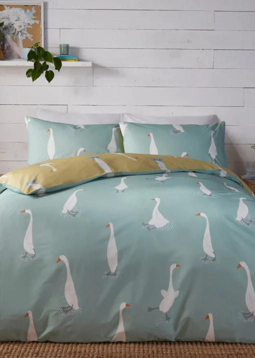 Fusion Puddles The Duck Reversible Yellow Duvet Cover Set