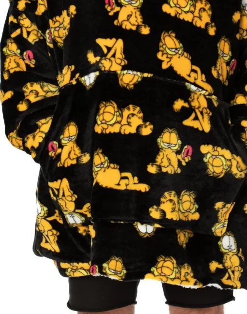 Garfield Unisex Black Garfield Blanket Hoodie