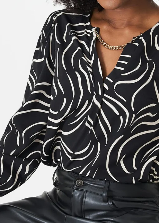 Gini London Black Stripe Woven Top