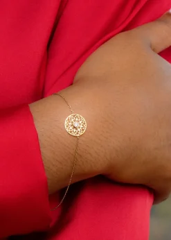 Golden Moments 9ct Yellow Gold 2.5mm CZ 12mm Cutout-Disc Adjustable Bracelet