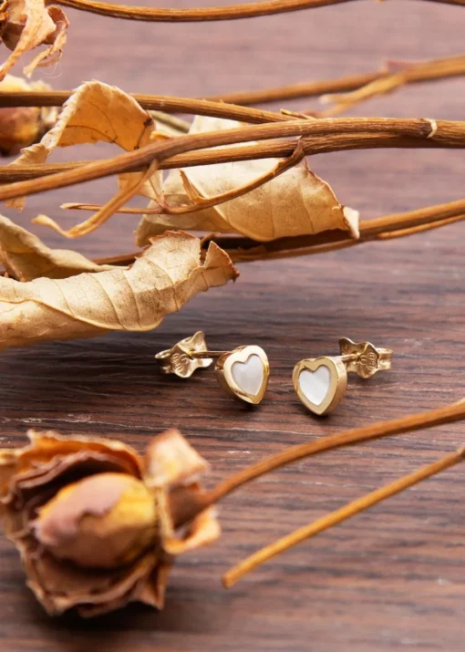 Golden Moments 9ct Yellow Gold Mother of Pearl Heart Stud Earring