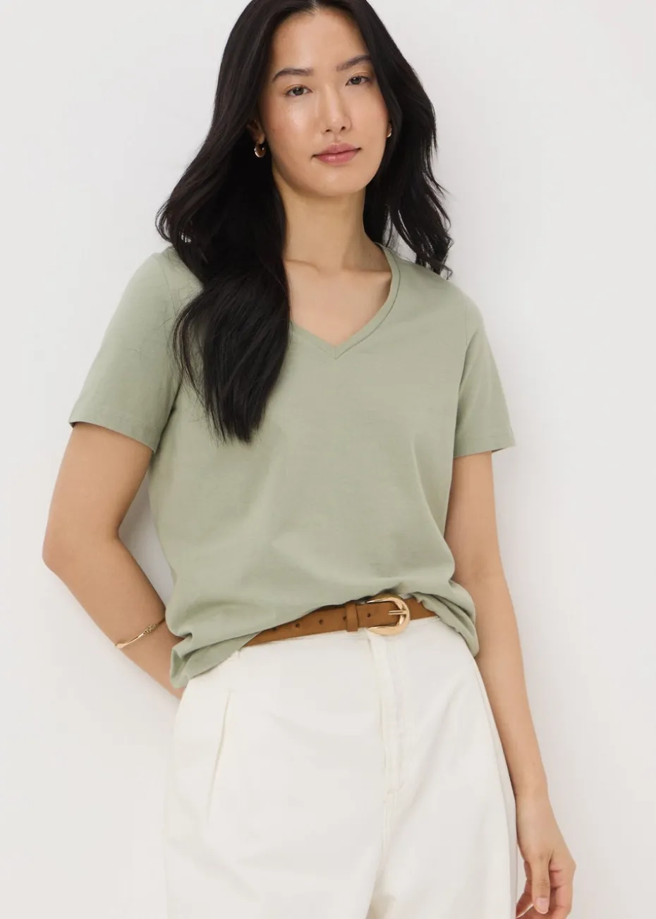 Green V-Neck Regular Fit T-Shirt