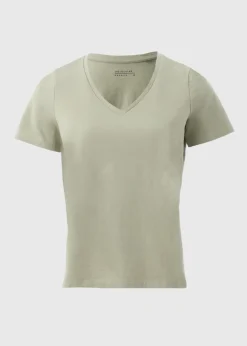 Green V-Neck Regular Fit T-Shirt
