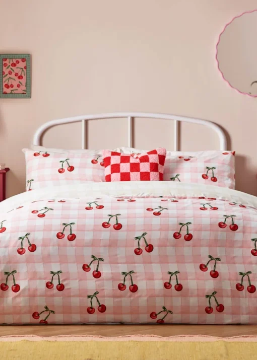 Heya Home Cherry Gingham Printed Duvet Cover Set