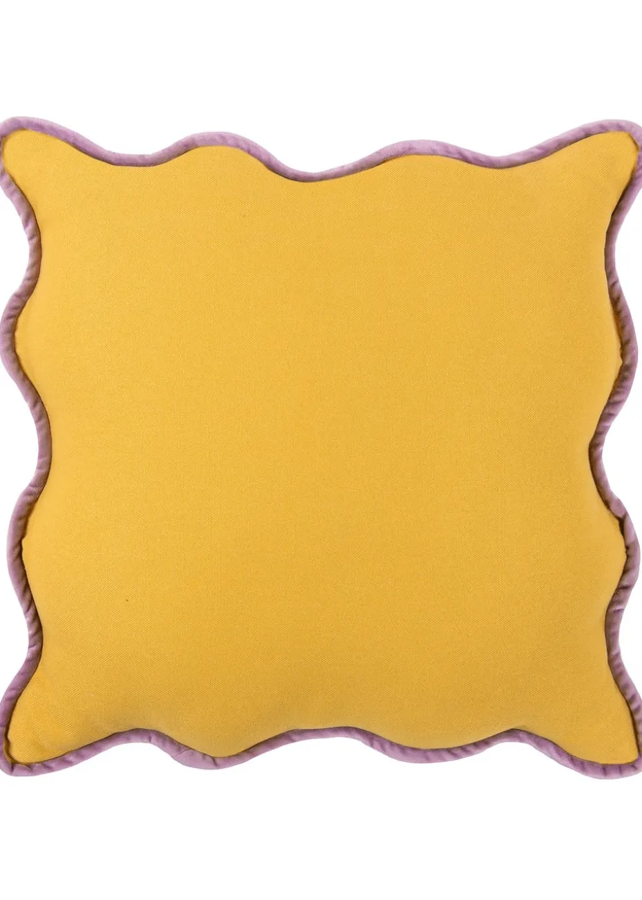 Heya Home Wiggle Velvet Piped Ready Filled Cushion (45cm x 45cm x 8cm)