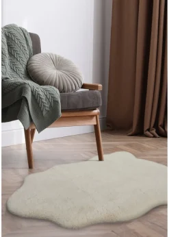 Homemaker Ivory Luxury Fur Single Rug
