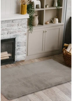 Homemaker Natural Luxury Fur Oblong Rug