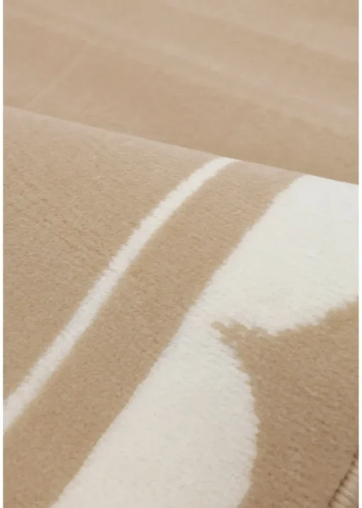 Homemaker Scallop Champagne Rug