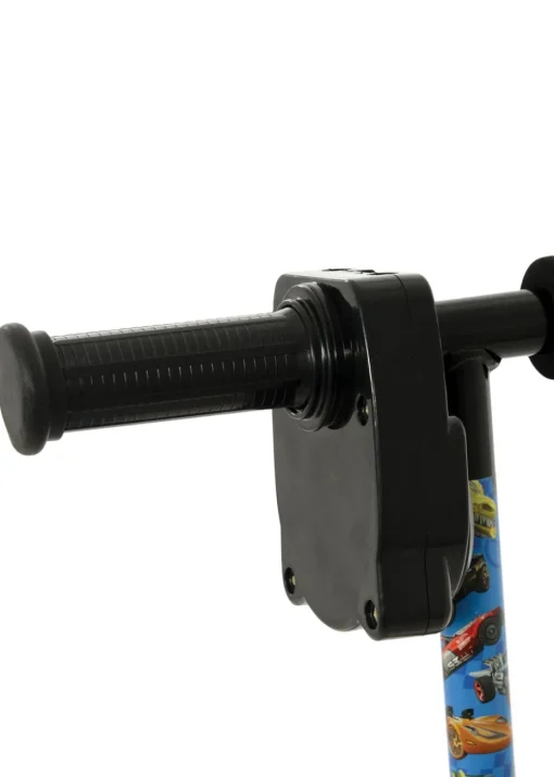 Hot Wheels Light Up Inline Scooter with Sound Revver