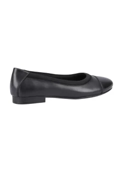 Hush Puppies Girls Black Emma Senior School Shoes (Older 3-5)