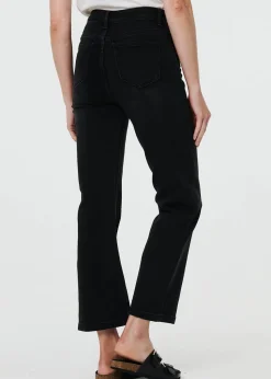 Izabel London Black Mid Rise Scalloped Pocket Jeans