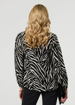 Izabel London Black Zebra Print V-Neck Long Sleeve Blouse
