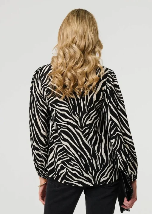 Izabel London Black Zebra Print V-Neck Long Sleeve Blouse