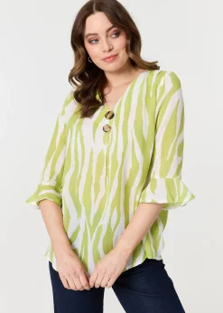 Izabel London Green Animal Print 3/4 Flared Sleeve Blouse