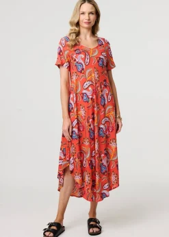 Izabel London Orange Paisley Relaxed Short Sleeve Midi Dress