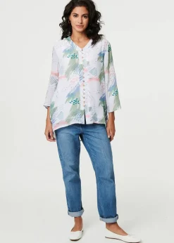Izabel London Sage Abstract 3/4 Sleeve Relaxed Blouse
