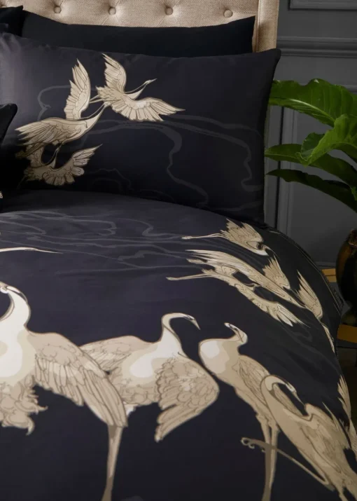 Laurence Llewelyn-Bowen Kireina Black Duvet Cover Set
