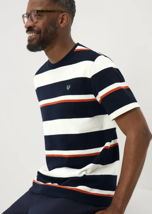 Lincoln Navy Stripe Design T-Shirt