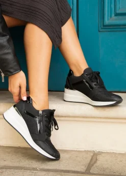 Linzi Everett Black Glitter Wedged Trainer