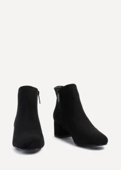 Linzi Manor Black Faux Suede Block Heeled Ankle Boot