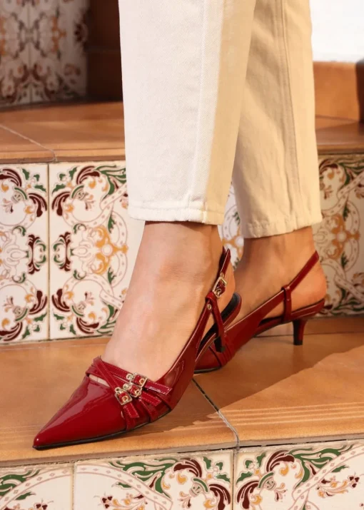 Linzi Retro Burgundy Patent Kitten Court Heels
