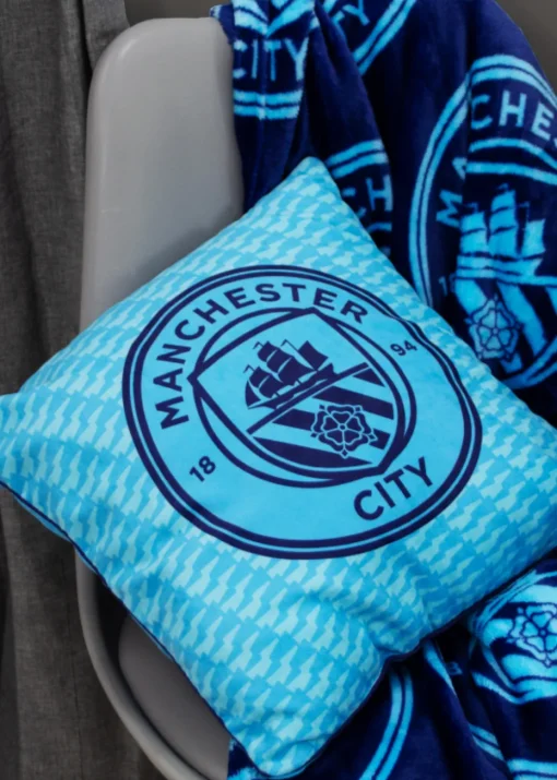 Man City FC Monocrestrev Throw