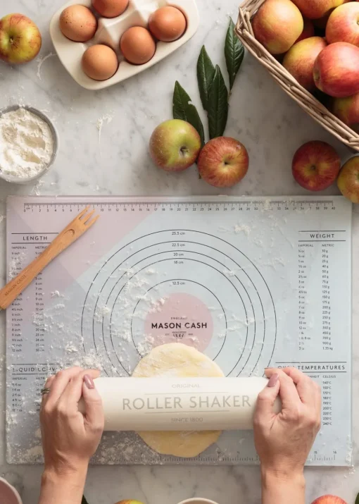 Mason Cash Innovative Kitchen Glass Pastry Board