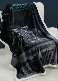 Mercedes Shadow Car Faux-Shearling Backed Fleece Formula 1 Blanket (100x150cm)